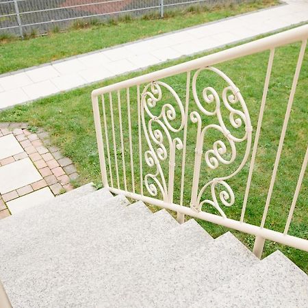 Bonquartier - House - Garden - Forest - Top Road Connection سيغبورغ المظهر الخارجي الصورة