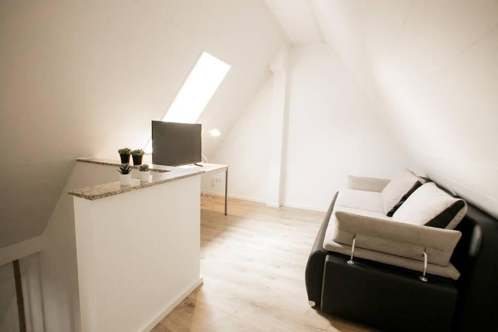 Bonquartier - House - Garden - Forest - Top Road Connection سيغبورغ المظهر الخارجي الصورة