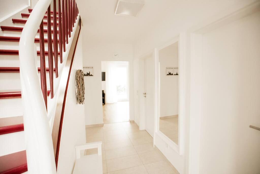 Bonquartier - House - Garden - Forest - Top Road Connection سيغبورغ المظهر الخارجي الصورة